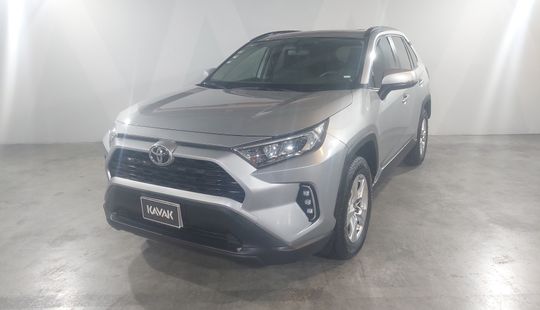 Toyota • RAV4