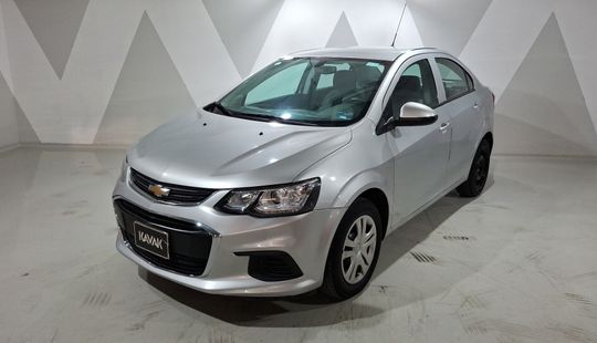 2017 • 97,599 km • Manual