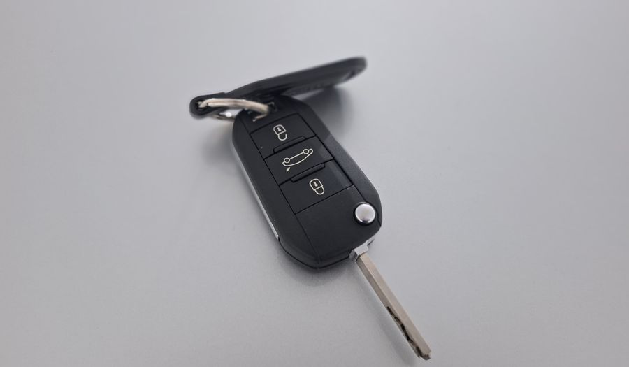 Citroen C4 Lounge 1.6I THP FEEL PACK AM19 Sedan 2019