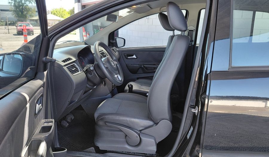 Volkswagen Fox 1.6 COMFORTLINE Hatchback 2011