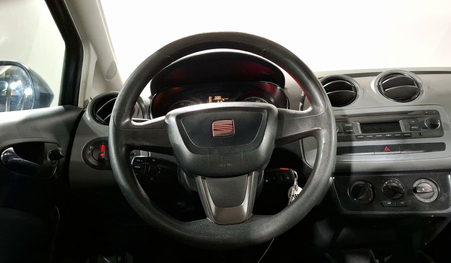 Seat Ibiza 2.0 REFERENCE 4 PTAS MT Hatchback 2013