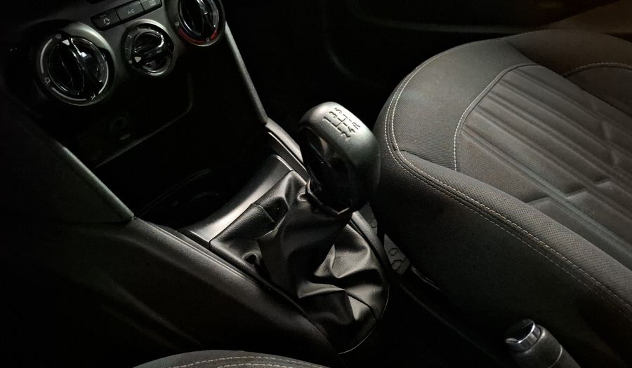 Peugeot 208 1.6 ALLURE Hatchback 2017