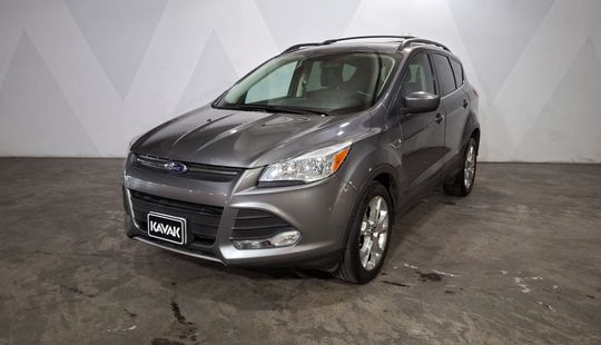 Ford • Escape
