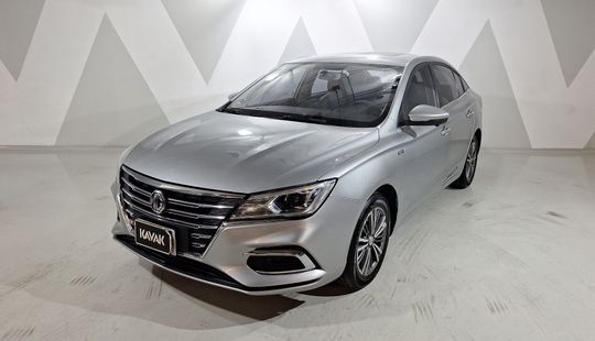 2023 • 31,547 km • Automático