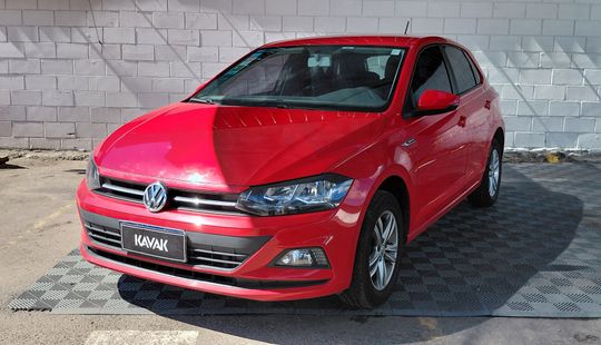 Volkswagen • Polo
