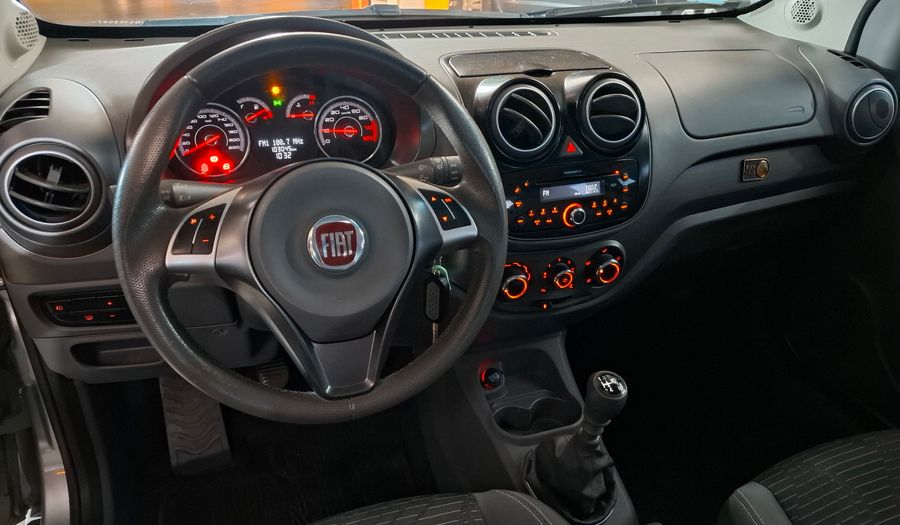 Fiat Palio 1.4 ATTRACTIVE Hatchback 2016