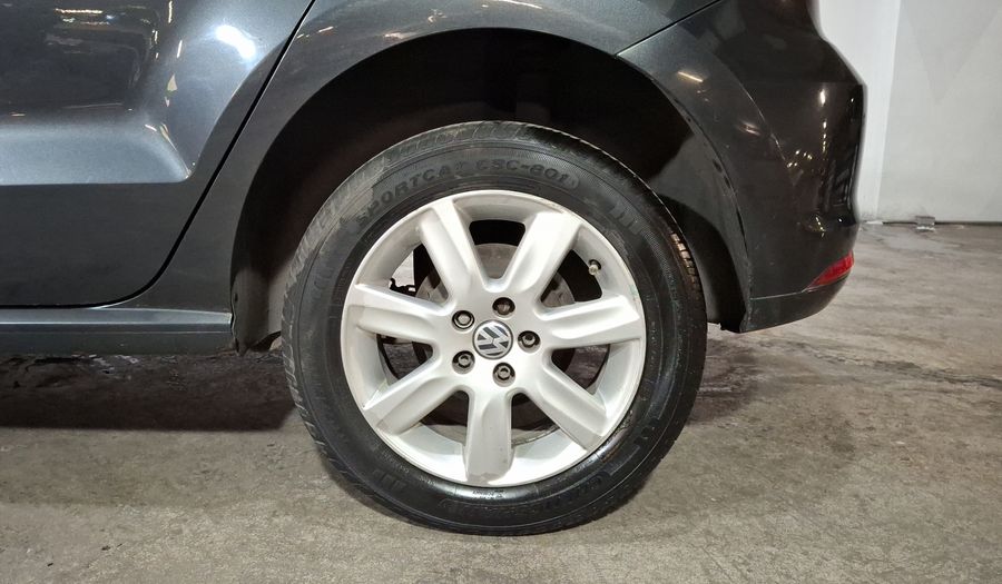 Volkswagen Polo 1.6 MT Hatchback 2016