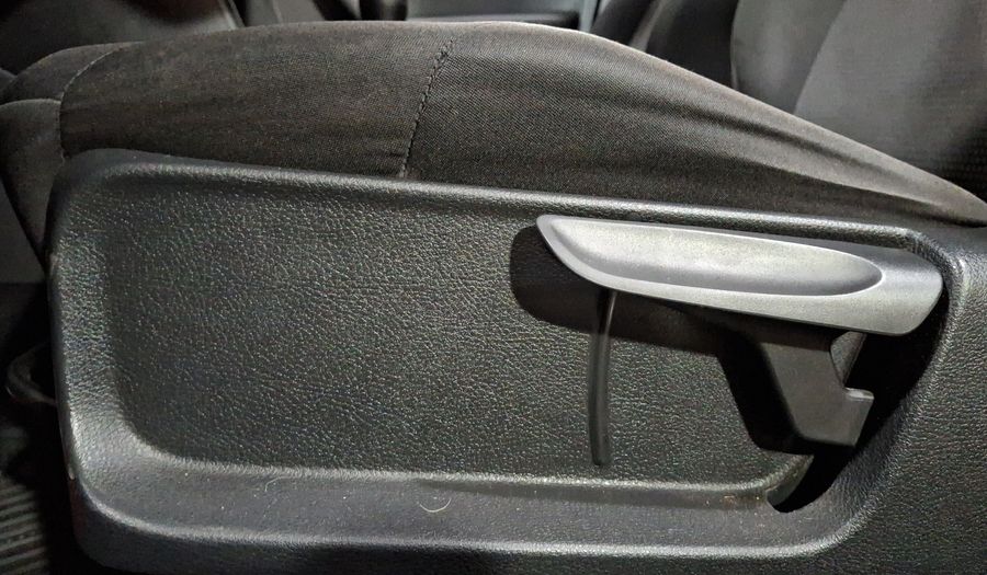 Volkswagen Polo 1.6 MT Hatchback 2016