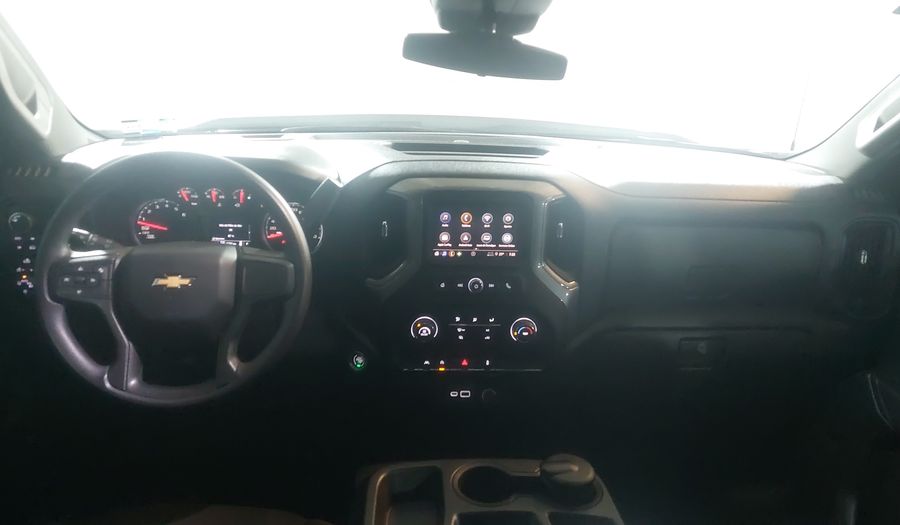 Chevrolet Silverado 1500 5.3 SILVERADO CUSTOM K AUTO 4WD Pickup 2023