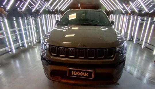Jeep • Compass