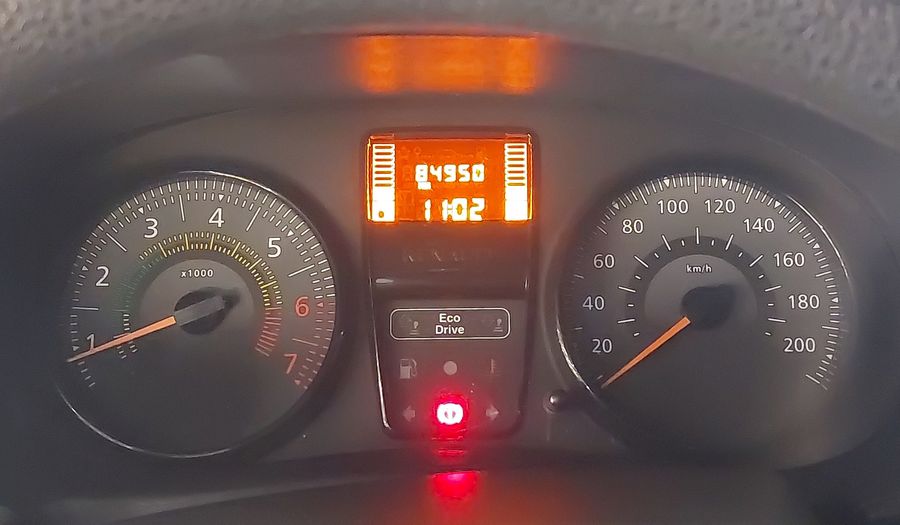 Renault Clio AUTHENTIQUE Coupe 2015