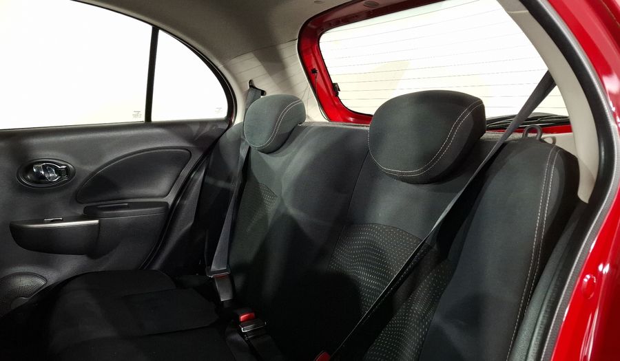 Nissan March 1.6 ADVANCE AT Hatchback 2016