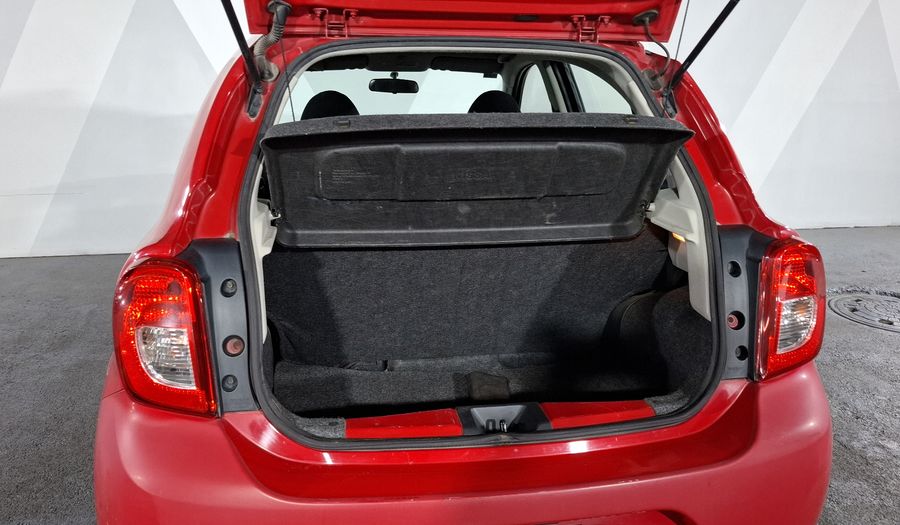 Nissan March 1.6 ADVANCE AT Hatchback 2016