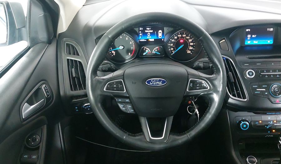 Ford Focus 2.0 SE APPEARENCE AT Hatchback 2015