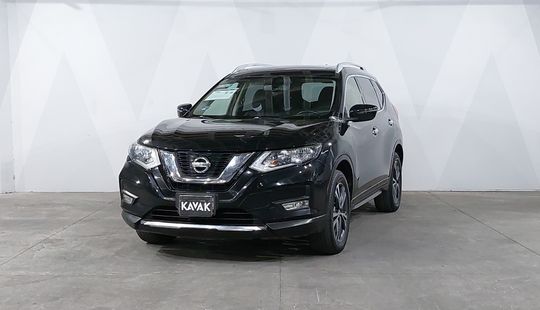 Nissan • X-Trail