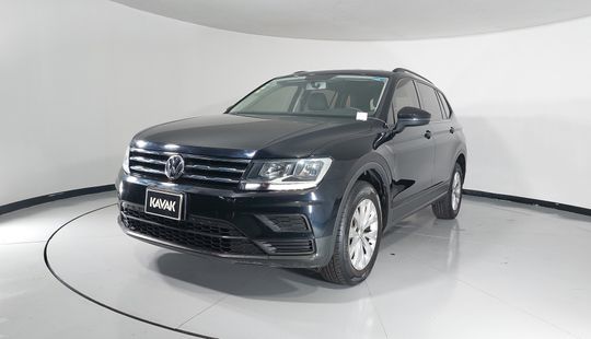 Volkswagen • Tiguan