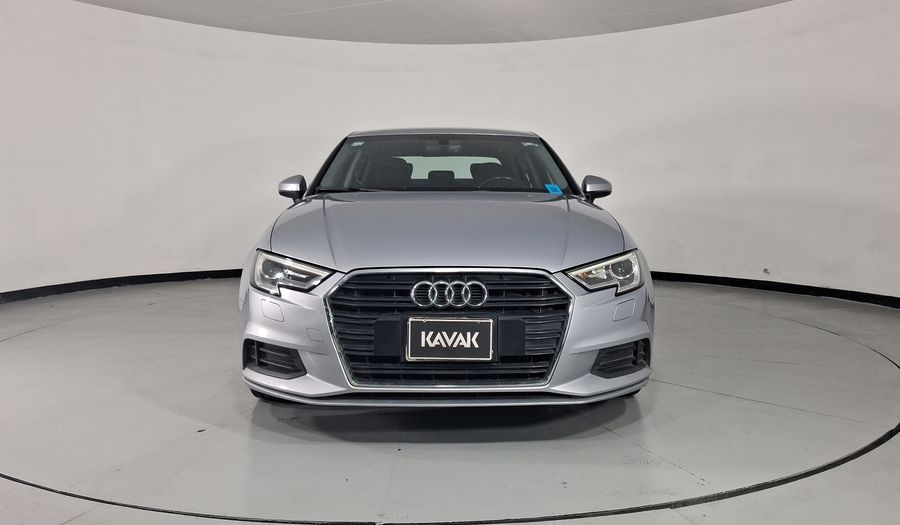 Audi A3 2.0 TFSI DYNAMIC Sedan 2017