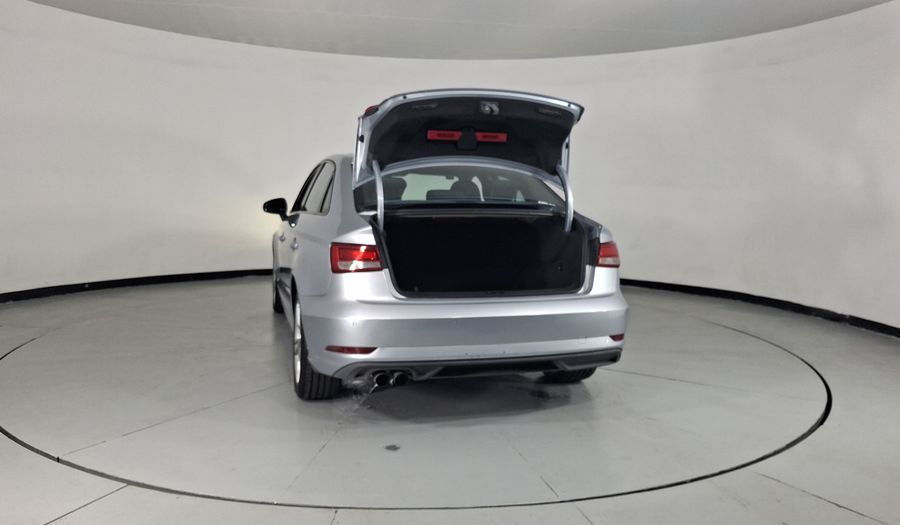 Audi A3 2.0 TFSI DYNAMIC Sedan 2017