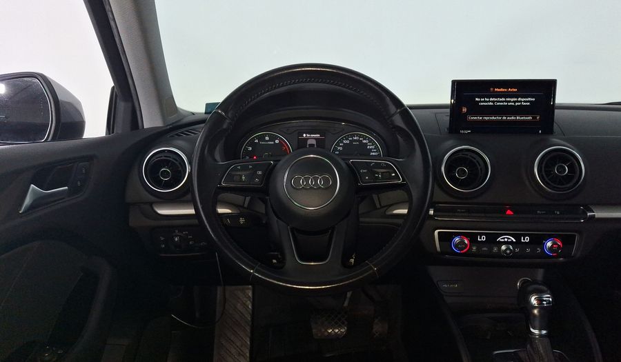 Audi A3 2.0 TFSI DYNAMIC Sedan 2017