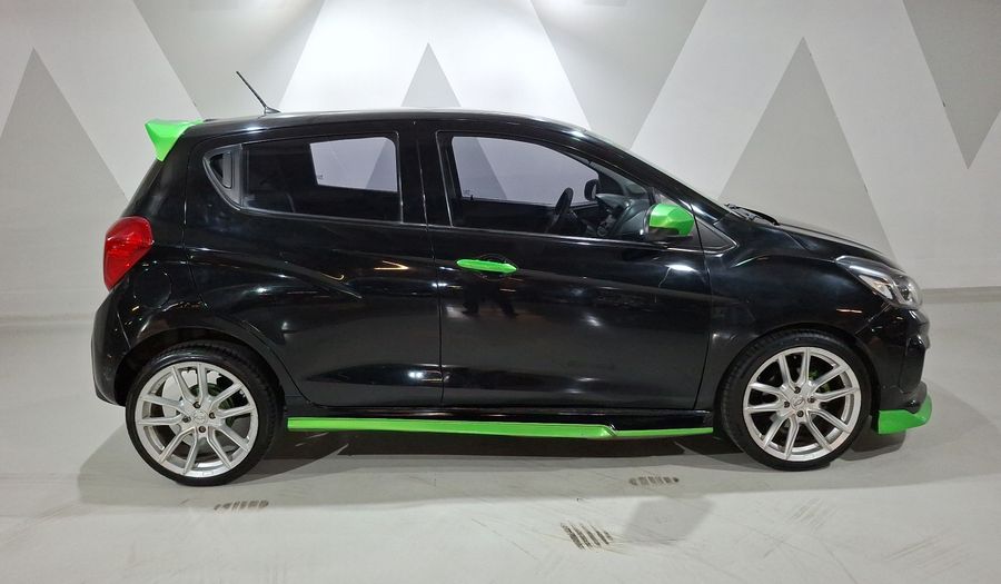 Chevrolet Spark 1.4 LT CVT F Hatchback 2019