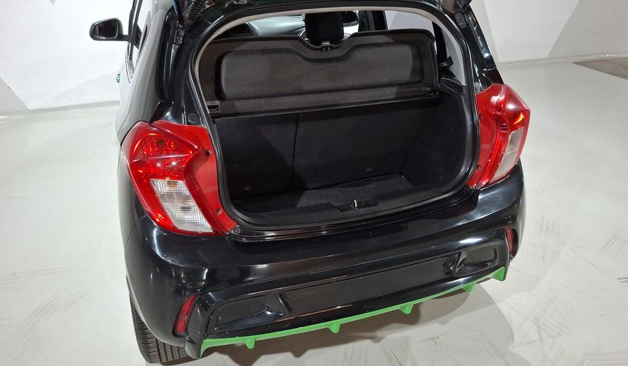 Chevrolet Spark 1.4 LT CVT F Hatchback 2019