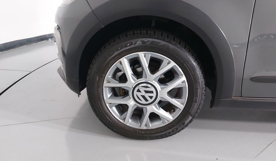 Volkswagen Up! 1.0 CROSS UP! Hatchback 2016