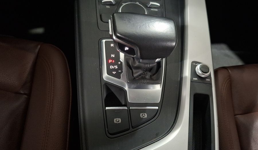 Audi A4 2.0 40 TFSI DYNAMIC DCT Sedan 2019