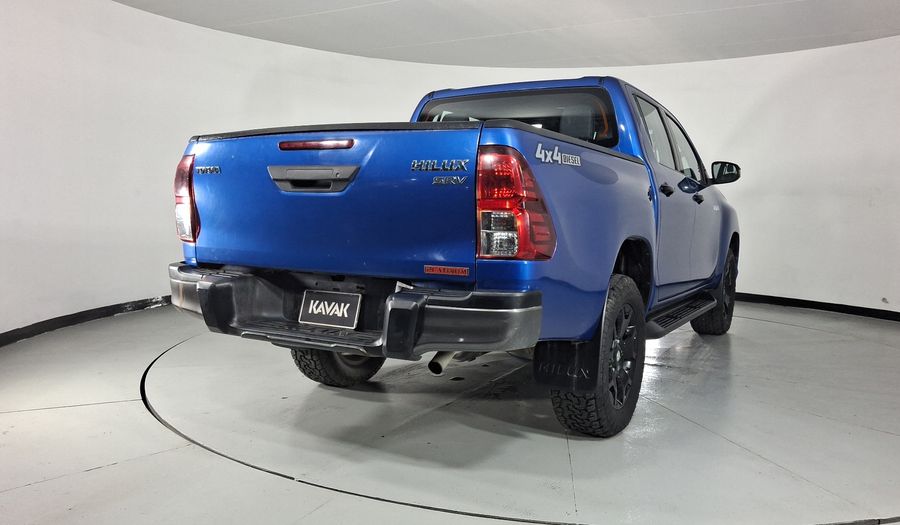 Toyota Hilux 2.8 DOBLE CABINA DSL AT PLATINUM AZUL Pickup 2019