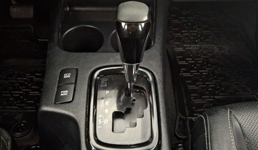 Toyota Hilux 2.8 DOBLE CABINA DSL AT PLATINUM AZUL Pickup 2019