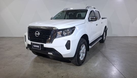 Nissan • Frontier