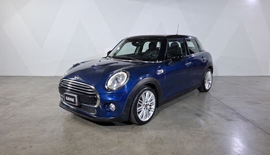 Mini • Cooper