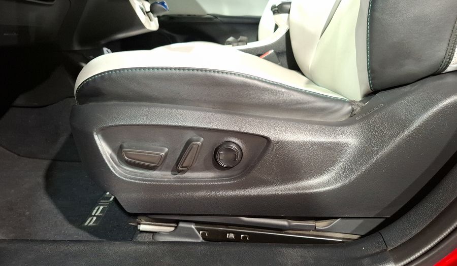 Toyota Prius 1.8 HYBRID PREMIUM SR Hatchback 2018