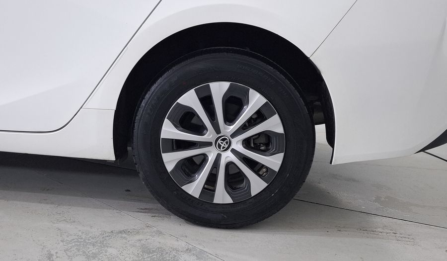 Toyota Prius 1.8 HEV BASE AUTO Hatchback 2021