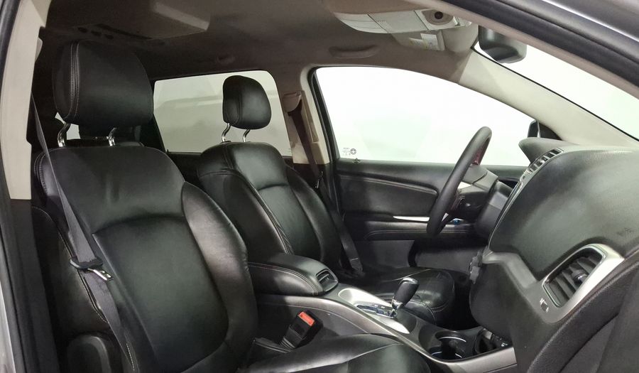 Dodge Journey 2.4 SXT+ 7 LUJO Suv 2016