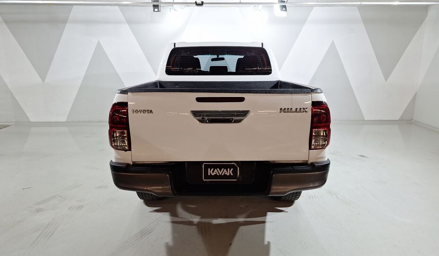 Toyota Hilux 2.7 SR DOBLE CABINA Pickup 2022