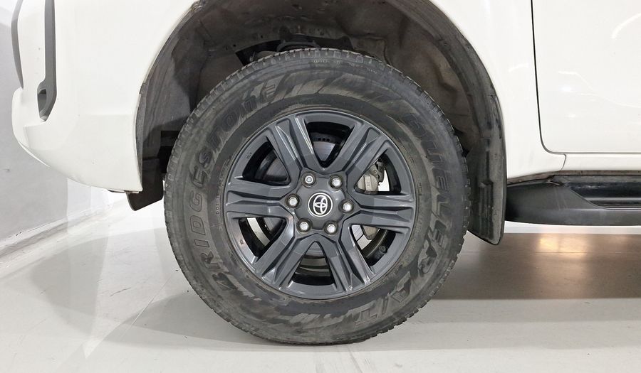 Toyota Hilux 2.7 SR DOBLE CABINA Pickup 2022