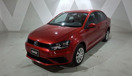 Volkswagen • Vento