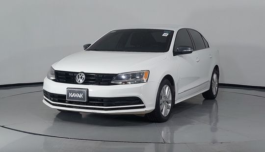 Volkswagen • Jetta