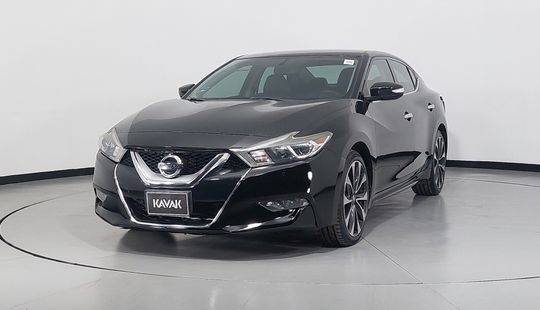 Nissan • Maxima