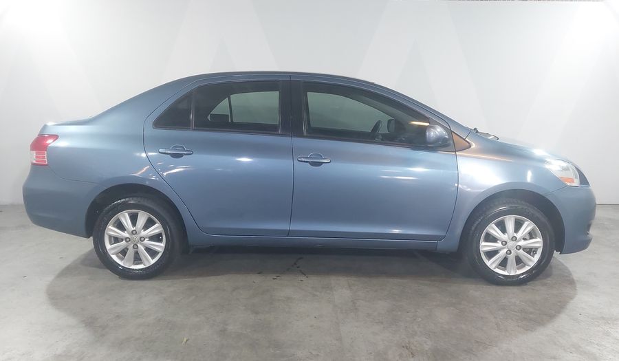 Toyota Yaris 1.5 SEDAN PREMIUM AT Sedan 2015
