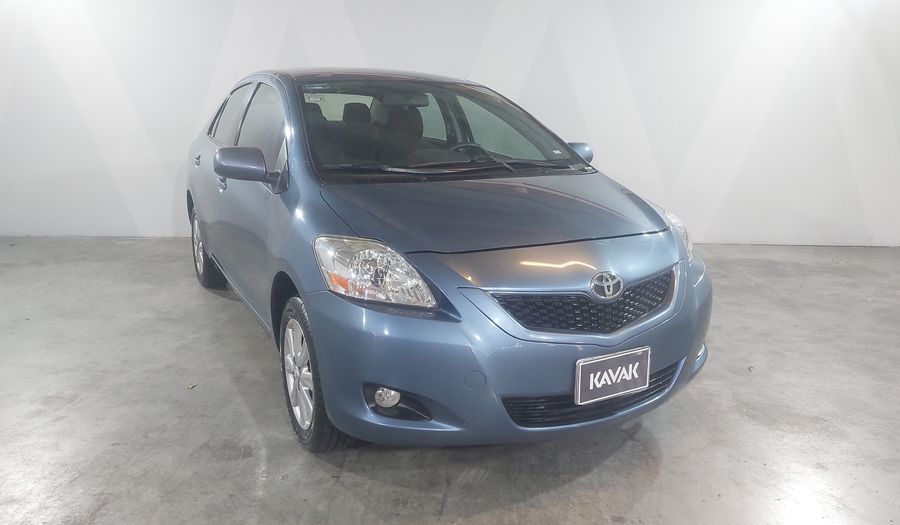 Toyota Yaris 1.5 SEDAN PREMIUM AT Sedan 2015