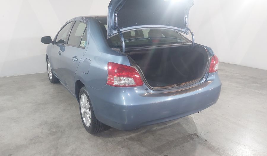 Toyota Yaris 1.5 SEDAN PREMIUM AT Sedan 2015