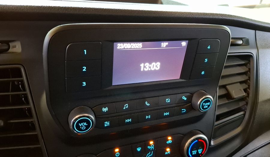 Ford Transit 3.5 15 PASAJEROS LARGA AUTO Van 2023