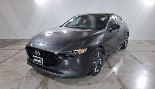 Mazda • Mazda 3