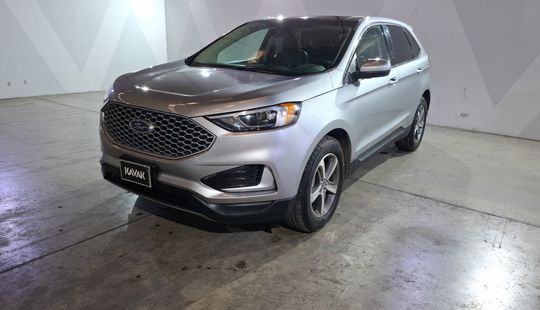 Ford • Edge