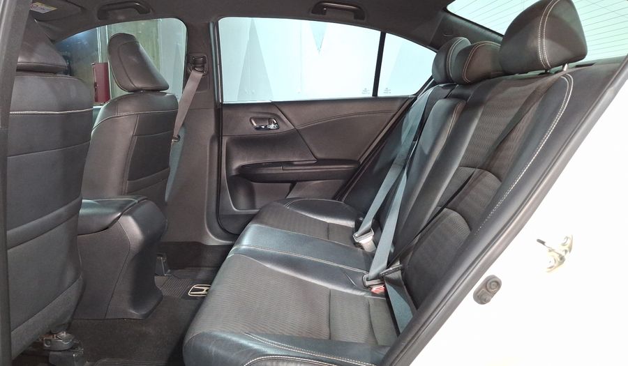 Honda Accord 2.4 SPORT Sedan 2017