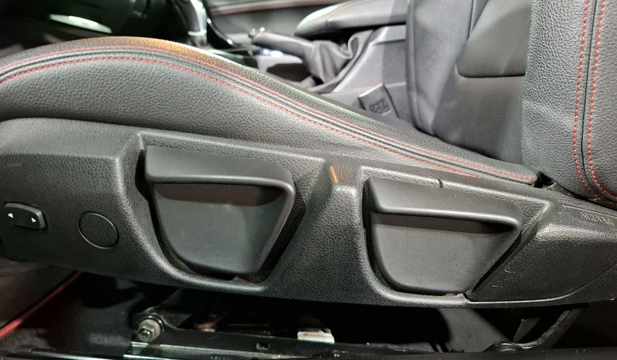 Bmw Serie 2 2.0 220IA SPORT LINE Coupe 2017