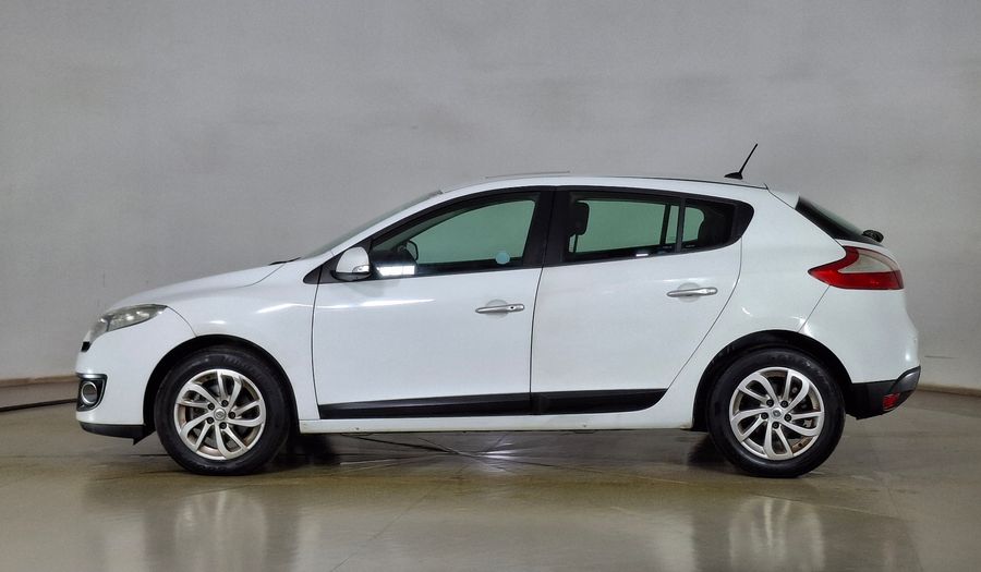 Renault Megane 2.0 16V CVT DYNAMIQUE PACK Hatchback 2013