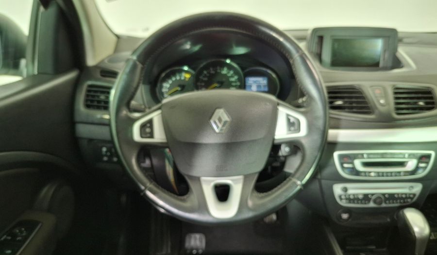 Renault Megane 2.0 16V CVT DYNAMIQUE PACK Hatchback 2013