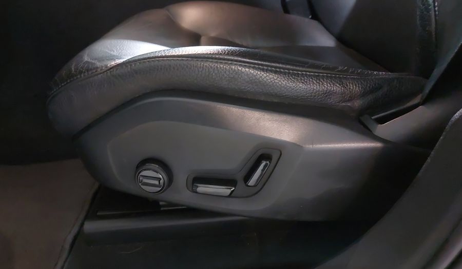 Volvo Xc60 2.0 B5 MHEV MOMENTUM AUTO AWD Suv 2022